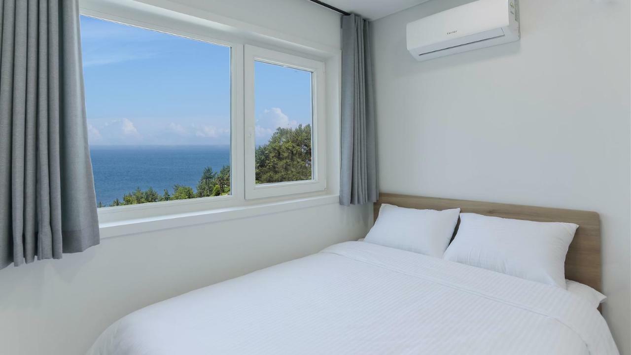 Oneday Namhae Villa Eksteriør bilde
