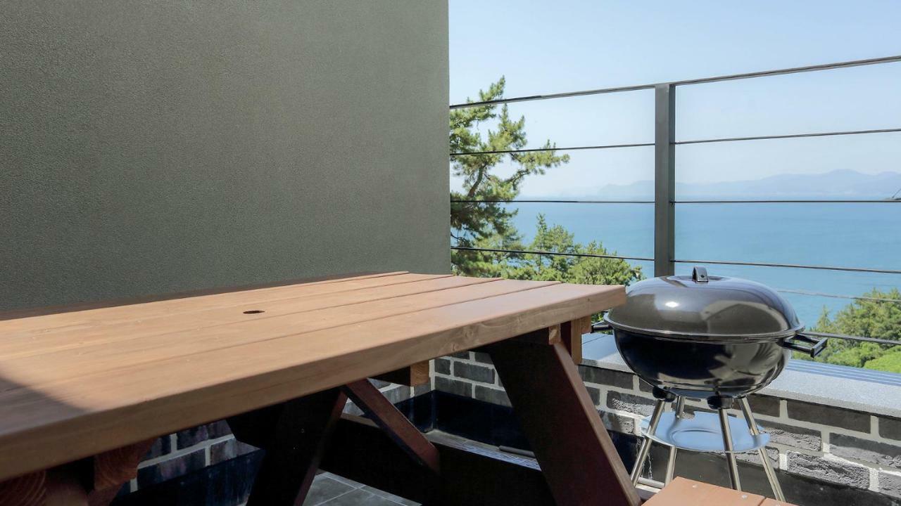 Oneday Namhae Villa Eksteriør bilde