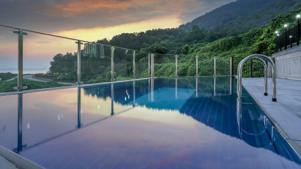 Oneday Namhae Villa Eksteriør bilde